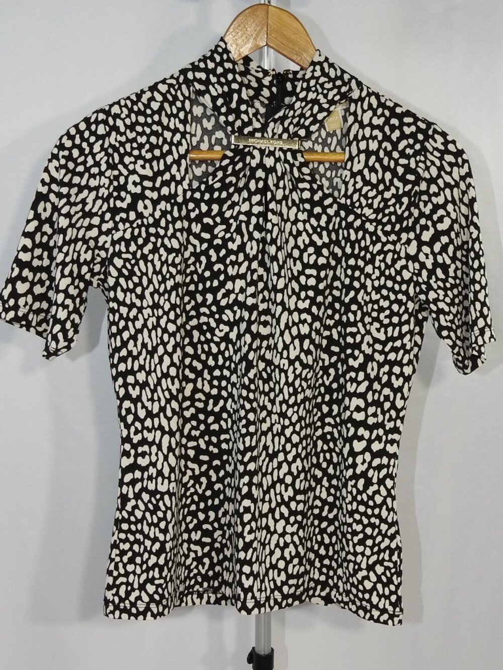 Michael Kors Sz XS Animal Print Black and Off-White QR551QGHLE